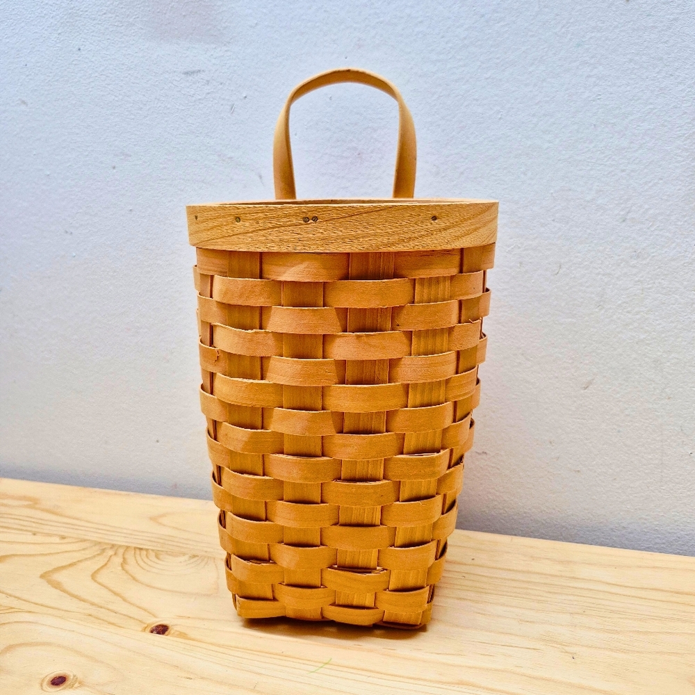 Vintage Taskets Renaissance Woven Hanging Basket - Picture 2 of 8